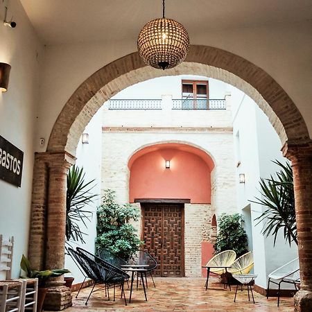 Hostal Cafe Frenteabastos Carmona Kültér fotó