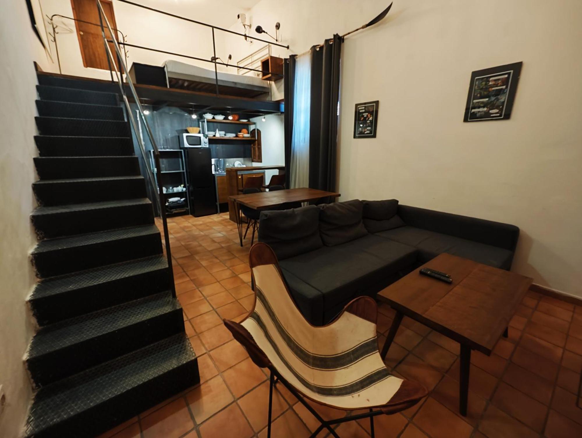 Hostal Cafe Frenteabastos Carmona Kültér fotó