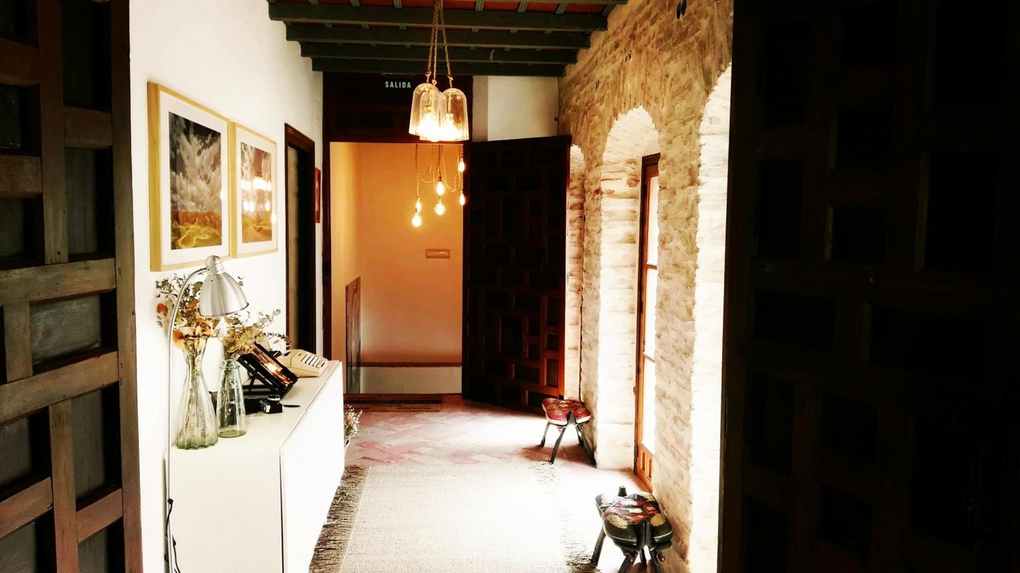 Hostal Cafe Frenteabastos Carmona Kültér fotó